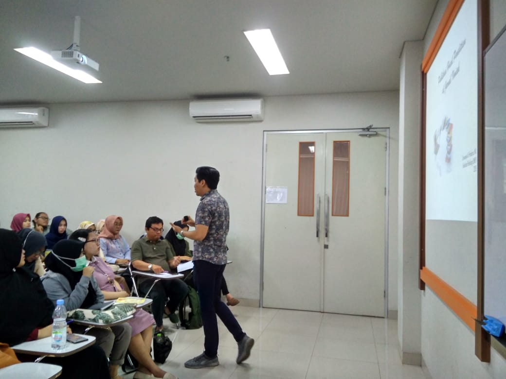 SEMINAR PUBLIKASI HASIL PENELITIAN DI JURNAL ILMIAH BAGI MAHASISWA PRODI MAPRO